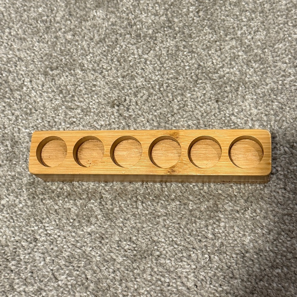 Sparoom Eco Friendly Bamboo Essential Oils Holder Natural Esthetic 6 Slots